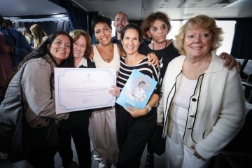 Foto de Mayra Mendoza homenaje� a mujeres de la Provincia: "Si Evita estuviera, militar�a por la libertad de Cristina"