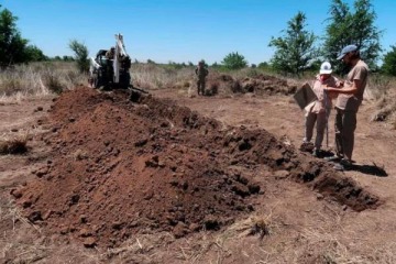 Foto de Identifican m�s restos de desaparecidos en el predio del ex centro clandestino La Perla