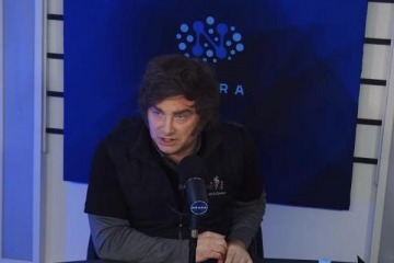 Foto de Milei celebr� la baja de la inflaci�n pero volvi� a denunciar un �intento de golpe� contra su gobierno