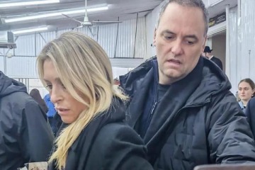 Foto de Causa Manuel Adorni: la Justicia comprob� otros dos viajes de lujo a Gualeguaych� que pag� en efectivo