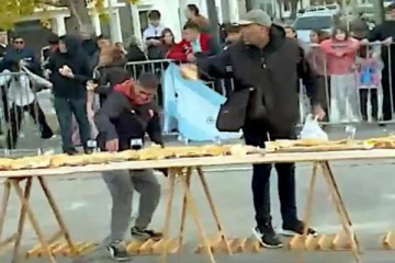 Foto de Radiograf�a del hambre: el ins�lito robo del "sandwich de matambre a la pizza m�s grande del mundo" en la feria gastron�mica de Avellaneda