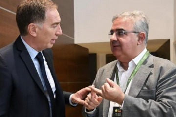 Foto de Desesperado: Santilli sali� a buscar respaldo de los gobernadores para avanzar con la reforma electoral de Milei