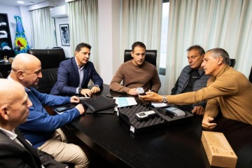 Foto de Juli�n �lvarez y Marinucci firmaron un compromiso para reforzar controles de tr�nsito pesado en Lan�s