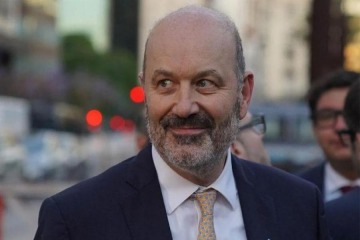 Foto de Motosierra 2.0: Sturzenegger recorre ministerios para avanzar con una nueva ola de despidos