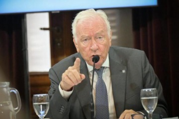 Foto de El padre del ministro de Justicia denuncia una �persecuci�n medi�tica� y pide sanciones a jueces que den datos a periodistas