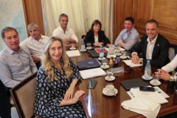 Foto de En medio de diversas internas, el Gobierno convoca a la mesa pol�tica esta semana con miras a la agenda legislativa