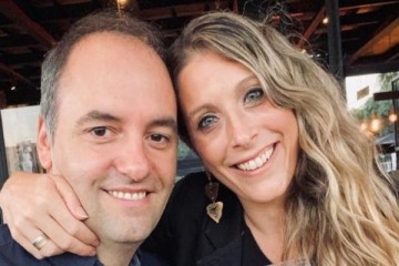 Foto de Adorni no se enriqueci� solo: su esposa Bettina Angeletti ingres� al r�gimen de inocencia fiscal