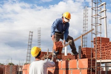  Construcci�n en crisis: advierten que se perdieron 90 mil empleos en dos a�os por paralizaci�n de obras