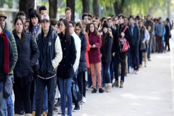 Foto de El desempleo encabeza el ranking de preocupaciones de los argentinos y arrastra la imagen de Milei