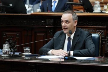 Foto de Adorni afirmó que irá al Senado el 2 de julio para brindar su informe de gestión