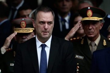 Foto de El frente judicial de Manuel Adorni se expande: suman nuevas denuncias por "falsedad ideológica"