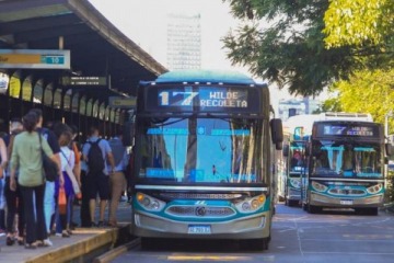 Foto de UTA advirti� sobre un posible paro de colectivos en el AMBA por conflictos salariales