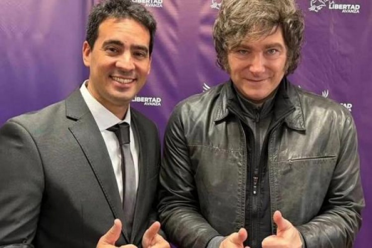  "Imb�cil", "chanta", "lento" y "poco formado": los viejos insultos de Milei a Ravier, el flamante vocero presidencial