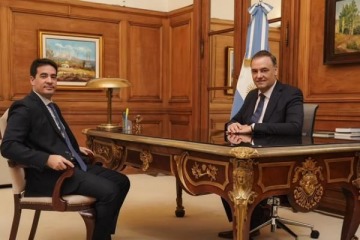 Foto de En medio del esc�ndalo por enriquecimiento il�cito de Manuel Adorni, asume Adri�n Ravier, el nuevo Vocero Presidencial