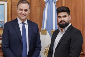 Foto de En medio del esc�ndalo, Adorni anunci� la designaci�n de Fabi�n Fern�ndez como nuevo secretario de comunicaci�n y prensa