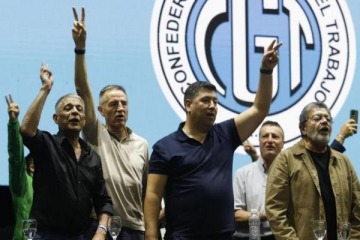 Foto de La CGT se re�ne y discute las pr�ximas medidas, pero sin un paro general en el horizonte