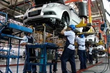 Foto de La industria retrocedi� casi 5% interanual y 0,8% frente a abril