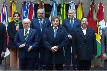 Foto de Javier Milei viajar� a la cumbre del Mercosur en plena tensi�n con Brasil y Venezuela