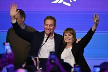 Foto de Bullrich celebr� el arribo de Santilli a la jefatura de Gabinete: "Ten�amos que dejar de lado las distracciones"