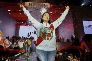 Foto de Keiko Fujimori gan� la presidencia de Per� por menos de 50.000 votos y volver� el fujimorismo al poder