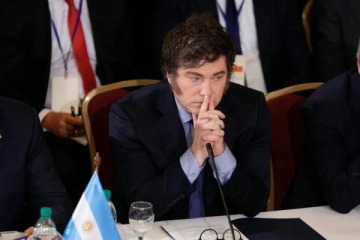 Foto de Javier Milei no viaja a la cumbre del Mercosur y priorizar� la reorganizaci�n del Gobierno