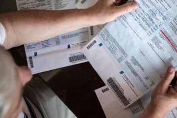 Foto de Oficial: el Gobierno autoriz� aumentos en la luz y los combustibles y las tarifas se disparan en julio