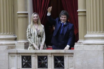 Foto de Karina Milei posterg� la reuni�n de la mesa pol�tica en la previa a la visita de su hermano a Tucum�n