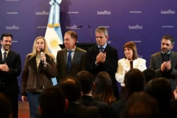Foto de Karina Milei re�ne a legisladores libertarios para empezar a delinear la estrategia electoral en CABA y Provincia
