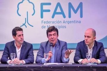 Foto de Encabezada por Espinoza, la Federaci�n Argentina de Municipios repudi� a Milei por sus agravios a Lula