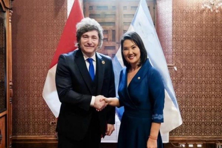  Milei se reuni� con Keiko Fujimori, la mandataria electa de Per� 