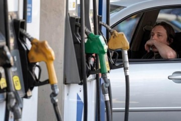 Foto de La venta de combustibles volvi� a desplomarse en junio y acumula una baja del 1,3% en el semestre