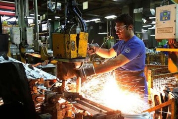 Foto de El trabajo registrado profundiz� su ca�da en abril y el salario m�nimo acumula un desplome del 40% desde 2023