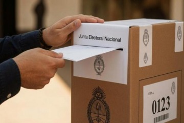 Foto de Encuesta: el electorado enfoca alternativas fuera de la pol�tica tradicional y los outsiders toman m�s protagonismo