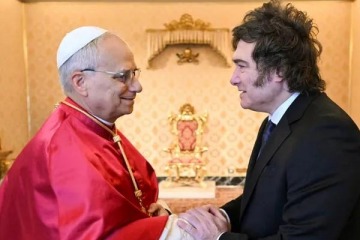 Foto de El Gobierno confirm� que Le�n XIV mantendr� un encuentro privado con Javier Milei