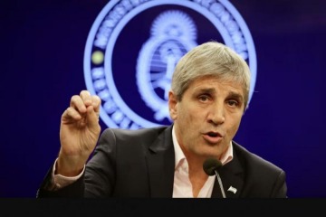 Foto de Luis Caputo tild� a los sectores de la oposici�n que "hablan de la industria": "Tarados"