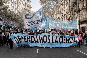Foto de Cient�ficos argentinos marchan en todo el pa�s contra el ajuste del Gobierno nacional