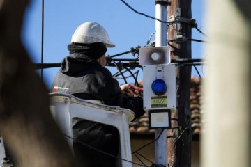 Foto de El Municipio de Lan�s avanza con la instalaci�n de alarmas vecinales en los diferentes barrios del distrito