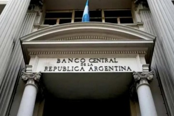 Foto de Las tasas se disparan y el BCRA sale al rescate: el costo de sostener el d�lar en $1.500