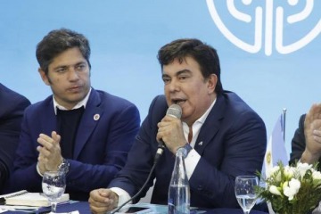 Foto de Espinoza cruz� a Milei por la salud: �Su gobierno atenta cada d�a contra los argentinos�