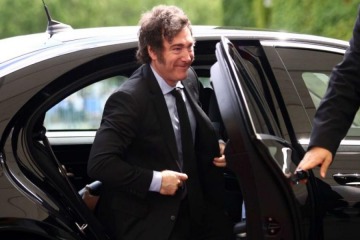 Foto de Milei regresa a Rosario para celebrar los 142 a�os de la Bolsa de Comercio
