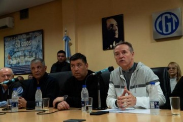 Foto de La CGT pidi� al Gobierno una reuni�n presencial para discutir el aumento del salario m�nimo