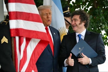 Foto de La promesa de Trump de USD 5 mil para cada estadounidense si lo votan costar�a casi dos PBI de Argentina