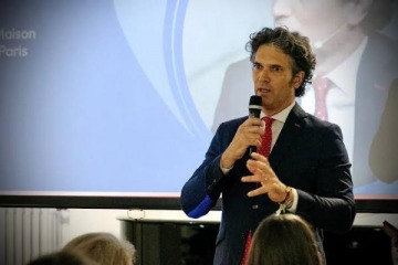 Foto de El Gobierno ech� a Santiago Muzio de la Casa Argentina en Par�s tras la controversia por su gesti�n