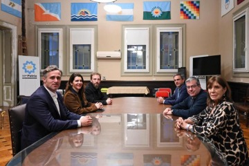 Foto de Deudas familiares: la Liga de Intendentes bonaerenses fortalece el reclamo en el Congreso