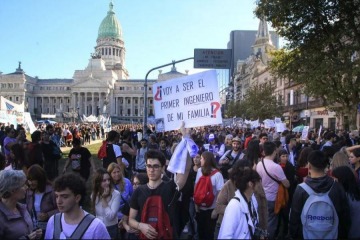 Foto de Fracas� la paritaria universitaria: sigue el desacato a la Ley de Financiamiento y se viene la quinta marcha nacional
