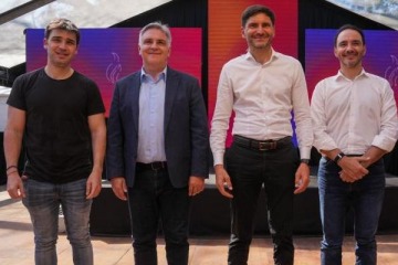Foto de �Qu� est�n armando?: Pullaro reuni� a Llaryora, Torres y Vald�s en Rosario durante los Juegos Suramericanos