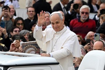Foto de La operaci�n al Papa Le�n XIV fue exitosa y ya descansa en una habitaci�n