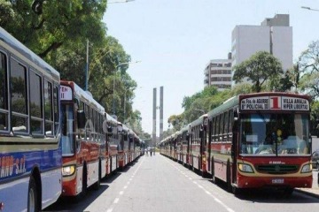 Foto de Por la falta de subsidios, l�neas de colectivos del AMBA podr�an suspender servicios nocturnos