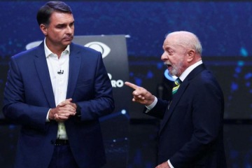 Foto de La chicana de Lula a Bolsonaro en pleno debate: �Tambi�n quiero el voto de tu pap�