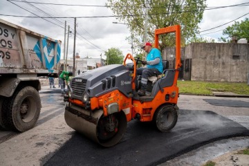 Foto de M�s obras viales en Lan�s: avanzan los trabajos de pavimentaci�n en Gerli